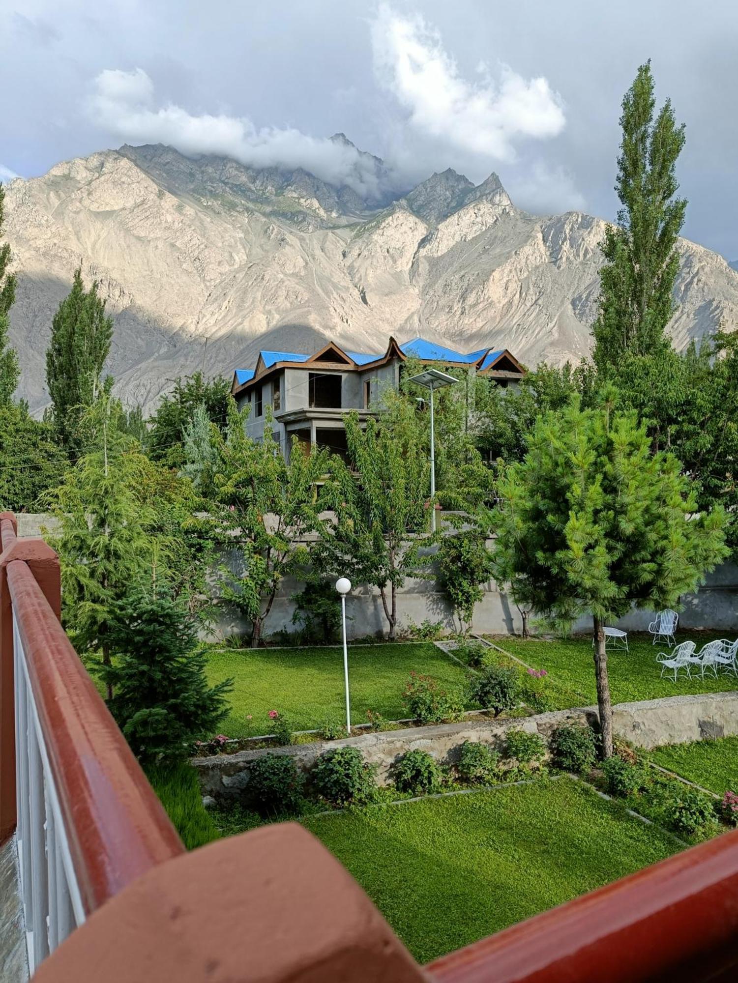 Taaj Residence Skardu Exterior photo