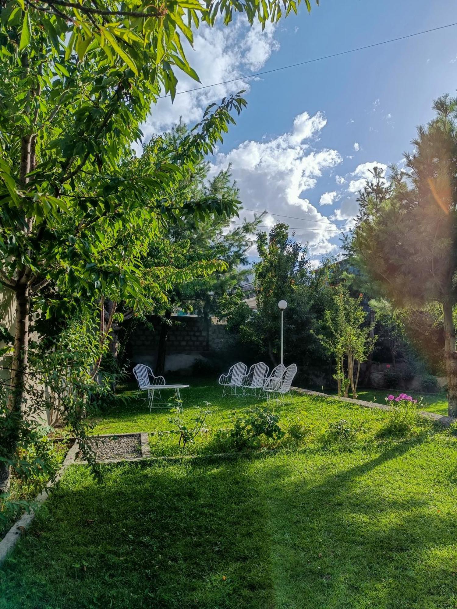 Taaj Residence Skardu Exterior photo